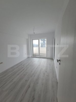 Apartament cu 3 camere, 99 mp, OFERTA IMBATABILA! 1500E/mp, zona Tractoru - imagine 5