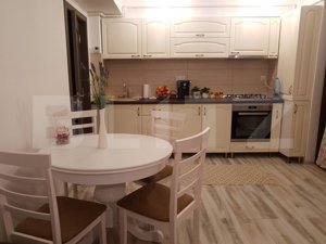 Apartament de 3 camere, boxă, loc de parcare, în Rediu - imagine 4