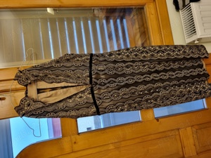 Vand rochie de seara model deosebit - imagine 3