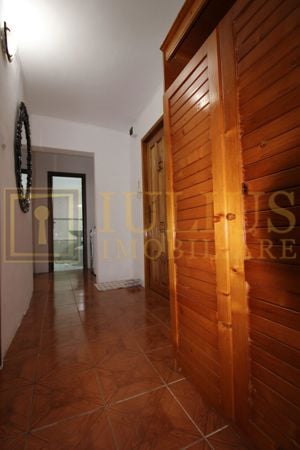 2 camere, centrala proprie, zona Bucovina, loc de parcare langa bloc - imagine 17