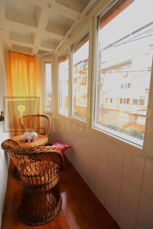 2 camere, centrala proprie, zona Bucovina, loc de parcare langa bloc - imagine 8