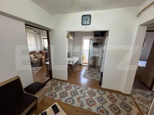 Apartament decomandat de vanzare, 2 camere, 52 mp, zona Industriala.