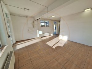 0% Comision-Inchiriere casa cu spatiu comercial Bascov deschidere DN7 - imagine 4