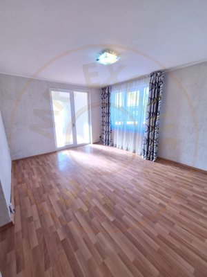 0% Comision-Inchiriere casa cu spatiu comercial Bascov deschidere DN7 - imagine 8