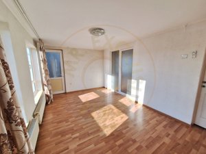 0% Comision-Inchiriere casa cu spatiu comercial Bascov deschidere DN7 - imagine 9