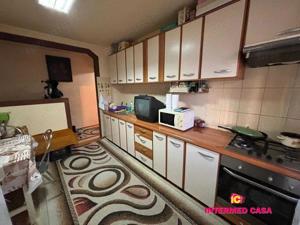 Apartament 2 cam zona Valea Aurie