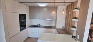 Apartament ultrafinisat, parcare zona Grand Hotel Italia - imagine 13