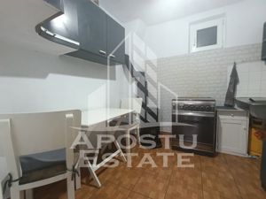 Casa 2 camere, avelopata, gradina proprie, garaj, zona Dambovita - imagine 6