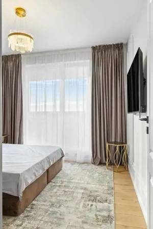 Au mai ramas doar 10 apartamente din 168!Finisate lux - imagine 10