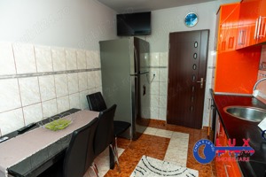 ID 590 Apartament 3 camere DE INCHIRIAT - imagine 11