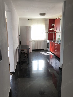 Proprietar, inchiriez apartament 3 camere, Dacia - imagine 2