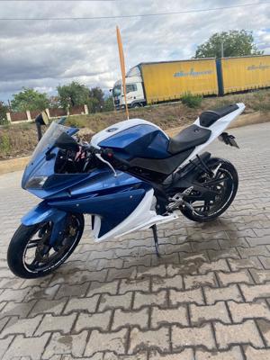 Yamaha yzf r125 CC an 2009