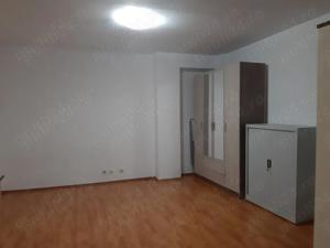 apartament 2 camere trapezului - centrala proprie + parcare - imagine 2