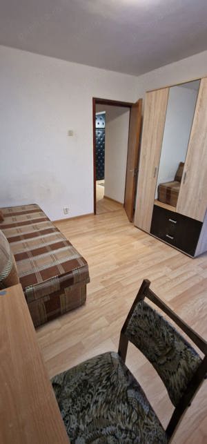 Închiriere apartament 3 camere Crângași  - imagine 3