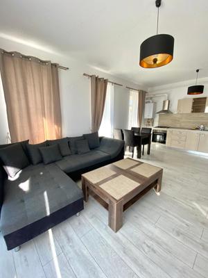 Apartament cu curte în Dumbrăvița - Zona Ion Creangă (Profi) - imagine 5