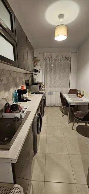 Apartament de 2 camere, decomandate, 50 mp, zona Drumul Taberei  - imagine 5