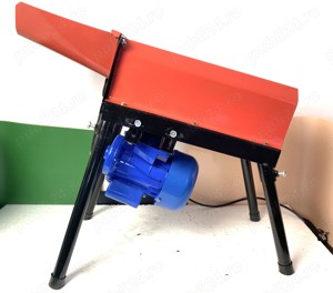 Batoza porumb Micul Fermier, 350 kg ora, motor puternic