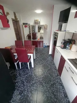 Apartament 2 camere confort 1 etaj 2 zona Sagului - imagine 2