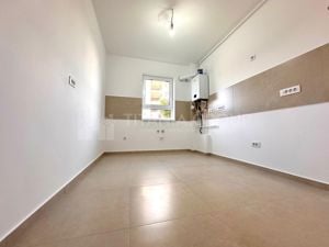 Apartament nou 3 camere decomandat, parter, parcare+boxa, Zona Coresi - imagine 5