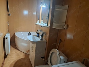 Apartament 3 camere decomandat zona Sagului