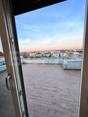 Penthouse de LUX, Giroc, terasa 60 mp - imagine 12