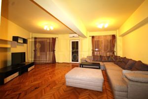 3 camere, Complex, centrală proprie