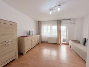 De vanzare apartament – Zona Odobescu - imagine 2