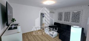 Apartament cu 2 camere, parter, centrala proprie, zona Girocului