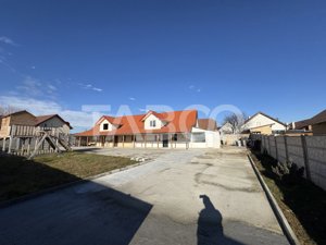 Casa individuala de inchiriat cu teren de 726 mp Cristian Sibiu - imagine 8