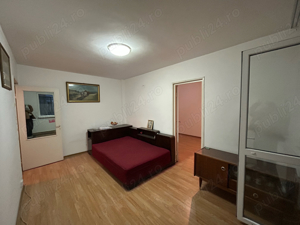 Vand apartament 2 camere  - imagine 3