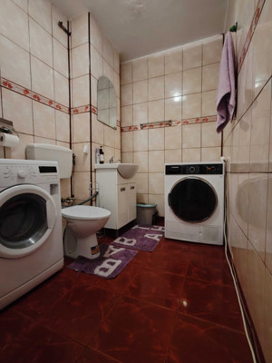 APARTAMENT 3 CAMERE SEMIDECOMANDAT | RAHOVA - imagine 6