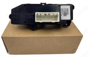 Buton Actionare Frana De Mana NOU Actuator Switch Hyundai Santa Fe 2013 -2016- 2018 - imagine 3