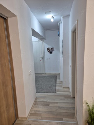 Apartament cu două camere de vânzare  - imagine 9