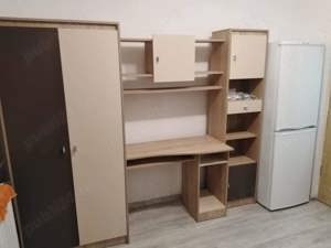 Închiriez garsoniera