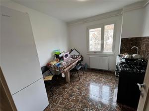 Apartament cu 3 camere in Zona Circumvalatiunii - imagine 6