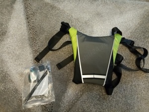 vesta cu semnalizare cu telecomanda pe ghidon, pentru biciclisti, trotinetisti - imagine 2