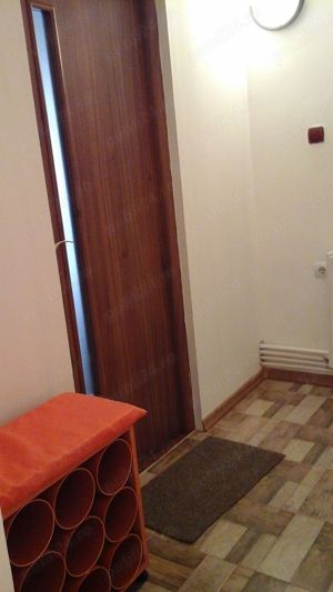 Apartament  cu 2 camere la casa in Cristian  - imagine 9