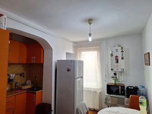 Tudor - Vanzare apartament 2 camere - Str. Infratirii - imagine 3