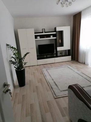 7 Noiembrie - Inchiriere apartament 2 camere - Str. George Cosbuc - imagine 4