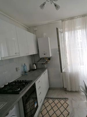 7 Noiembrie - Inchiriere apartament 2 camere - Str. George Cosbuc - imagine 2