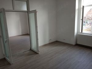 inchiriez apartament 2 camere pentru birouri, B-dul Revolutie zona Podgoria - imagine 6