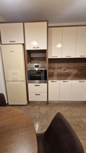 Apartament 2 camere, 79 mp, mobilat utilat complect, lux, zona Tractorul - imagine 6