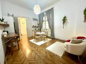 Apartament deosebit cu 3 camere | Piata Victoriei - imagine 3