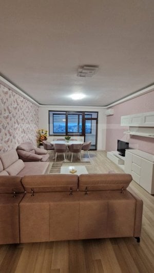 Apartament 2 camere, 79 mp, mobilat utilat complect, lux, zona Tractorul