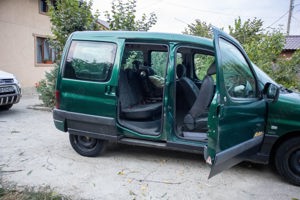 DEZMEMBREZ Peugeot Partner 2.0 Hdi 2001 (Cod Motor - RHY) - imagine 5