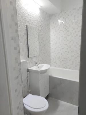 Vanzare apartament 3 camere DRUMUL TABEREI - GATA PENTRU MUTARE - 2 minute Metrou Raul Doamnei - imagine 6