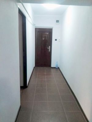 Apartament de vânzare  - 2 camere în Mazepa 2, parter - imagine 6