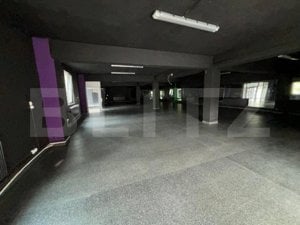 Spatiu comercial in suprafa de 300m2 - imagine 4