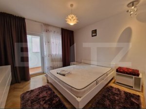 Apartament cu 3 camere în Zorilor, ultrafinisat, utilat, cu garaj inclus