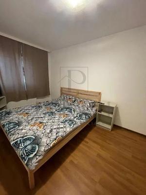 Apartament 2 camere - Zona Lipovei - Centrala proprie - imagine 3